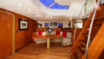 Sailing yacht APACHE -  Dining